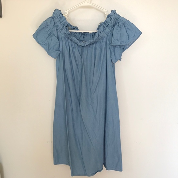 DO+BE Dresses & Skirts - DO+BE Off the shoulder chambray dress